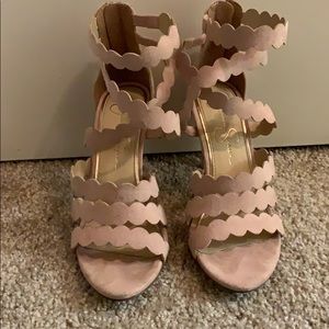 Jessica Simpson heels